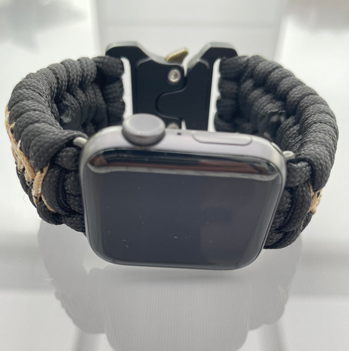 Handflätat Paracord Armband för Apple Watch - Elegant och Hållbart - Svart/Beige