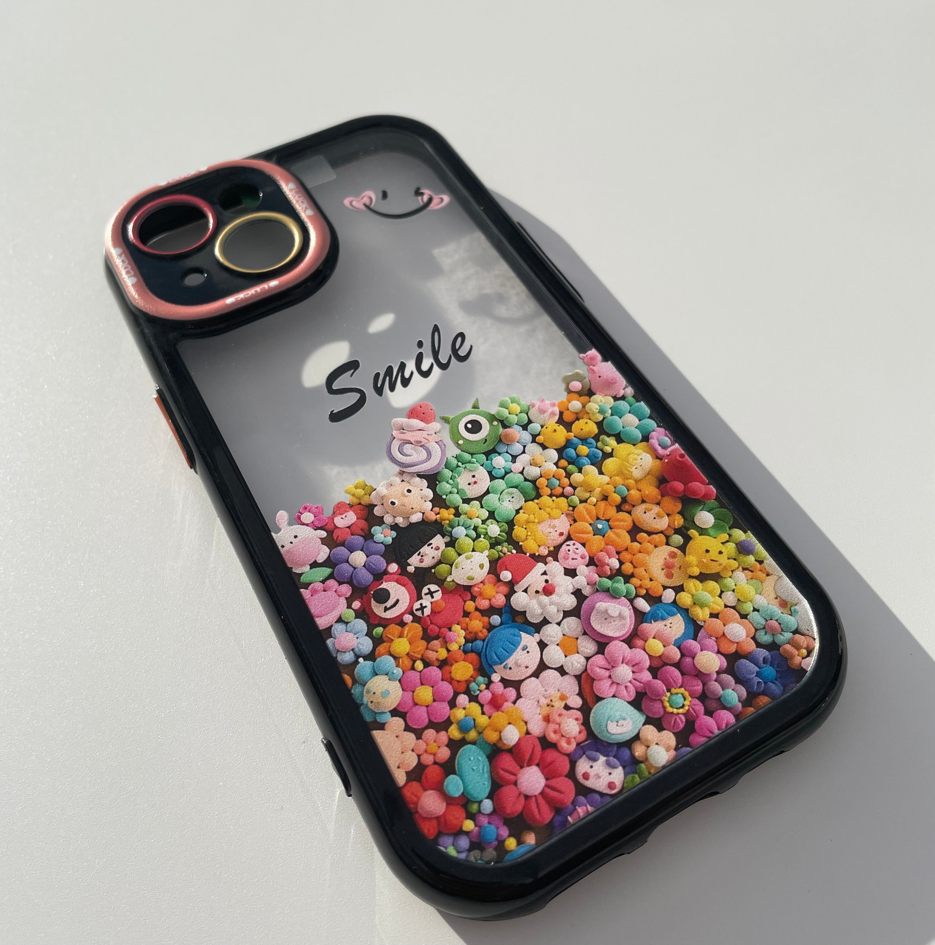 Hårt transparent skal till iPhone 14 - Svart