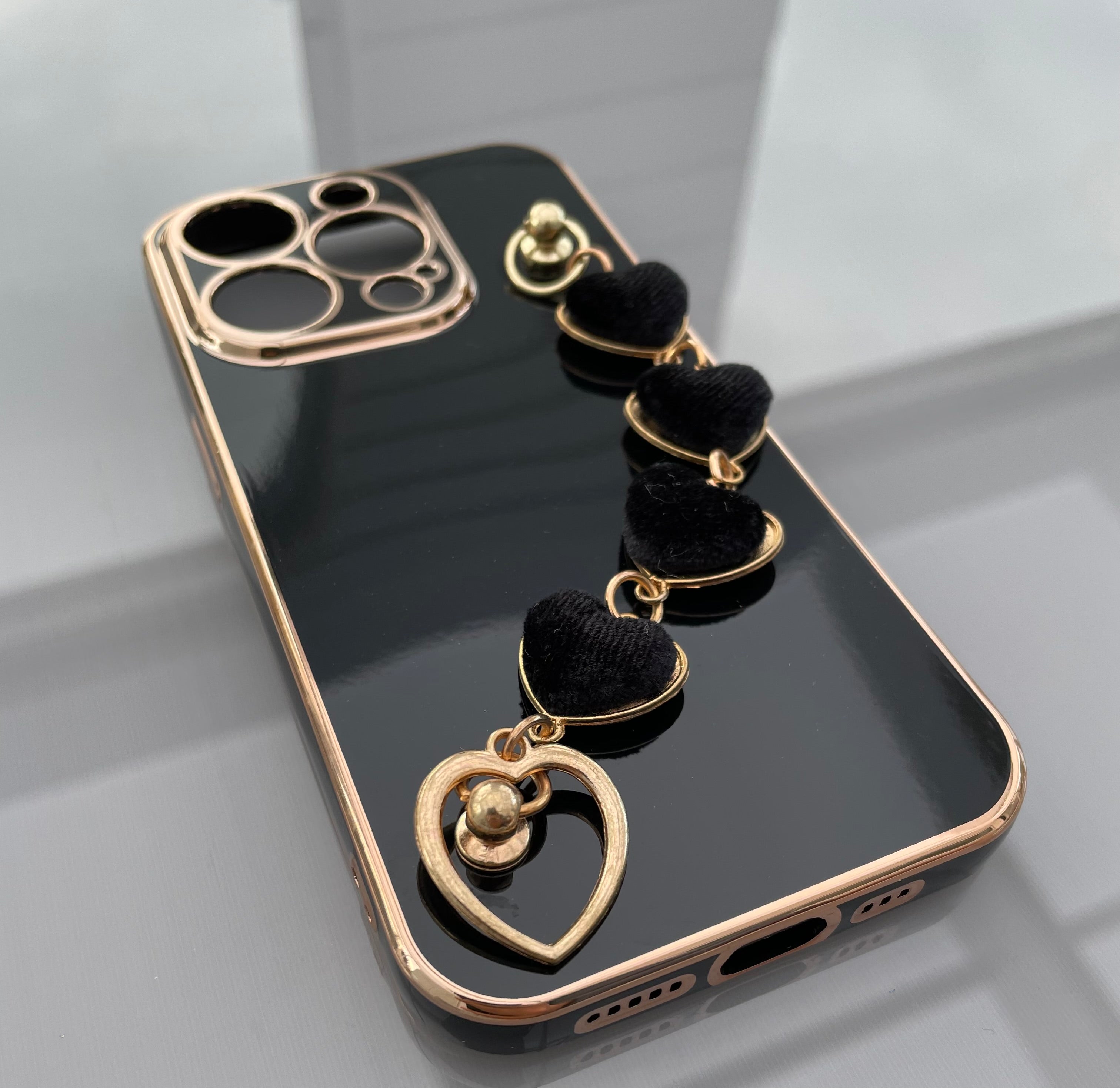 Exotiskt iPhone skal med band - iPhone 14 Pro - Svart