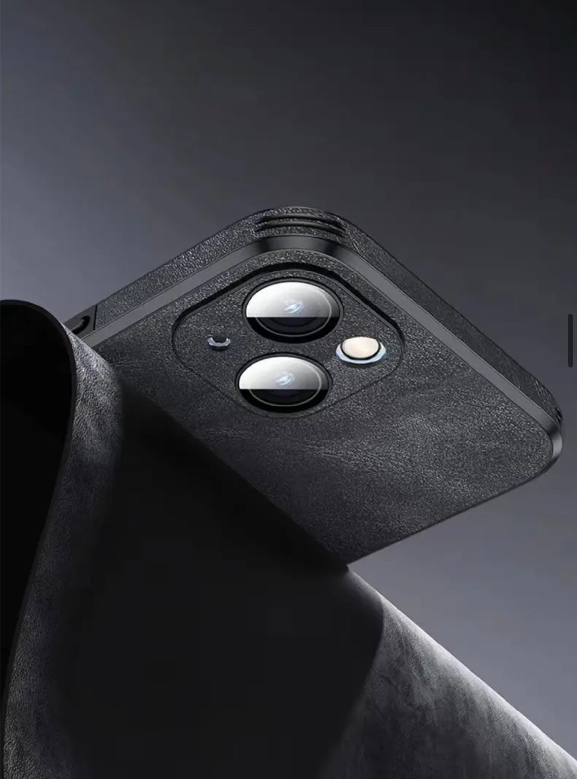 Läderskal med magsafe till iPhone 14 Plus- Svart