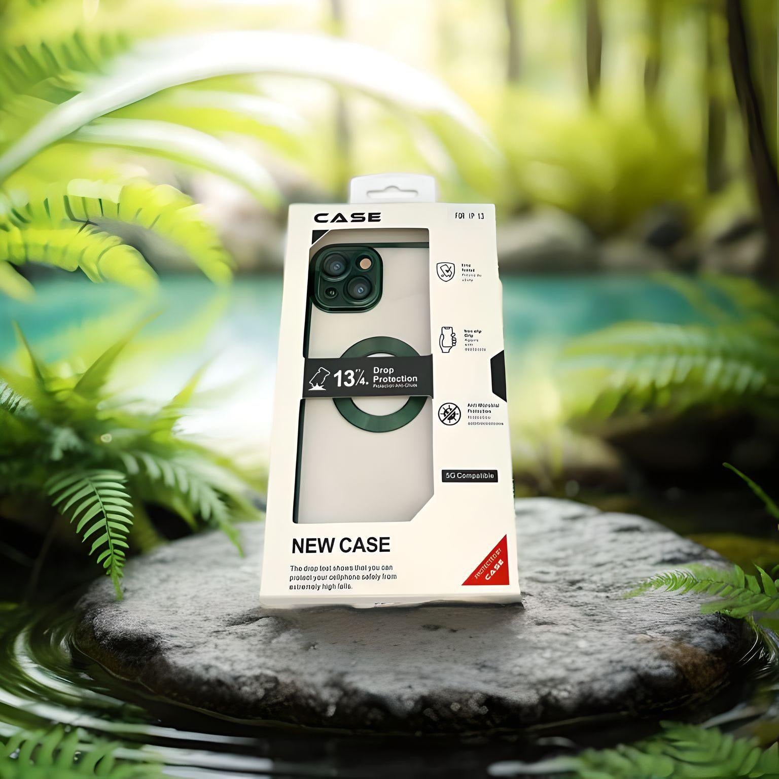 Skyddande iPhone 14 Skal med Kameraskydd: Transparent med Grönt Chrome