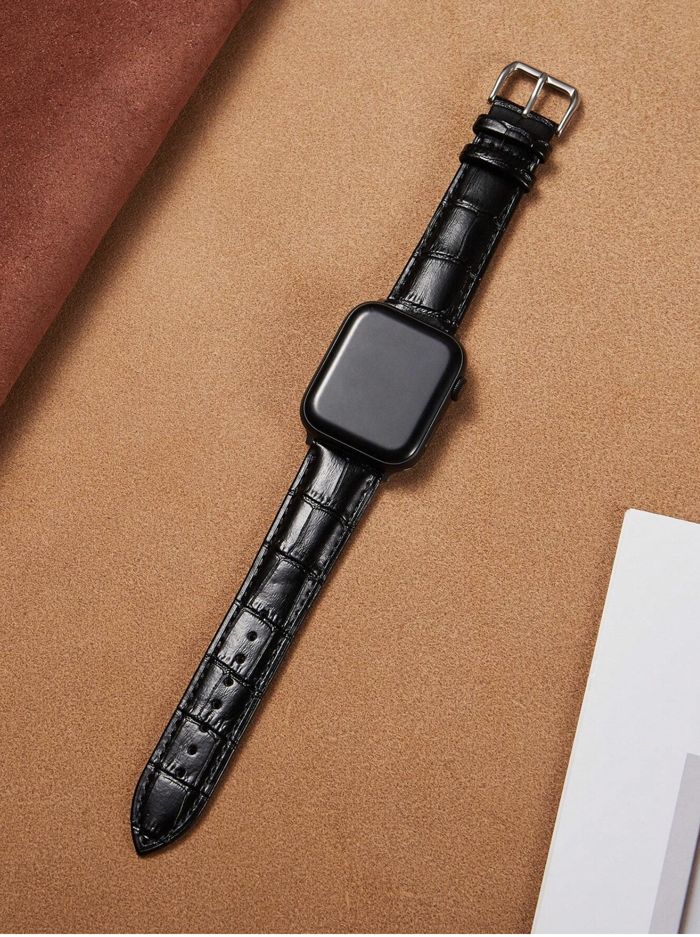 APPLE WATCH ARMBAND/ KLASSISK LÄDERARMBAND MED KROKODILMÖNSTER-SVART