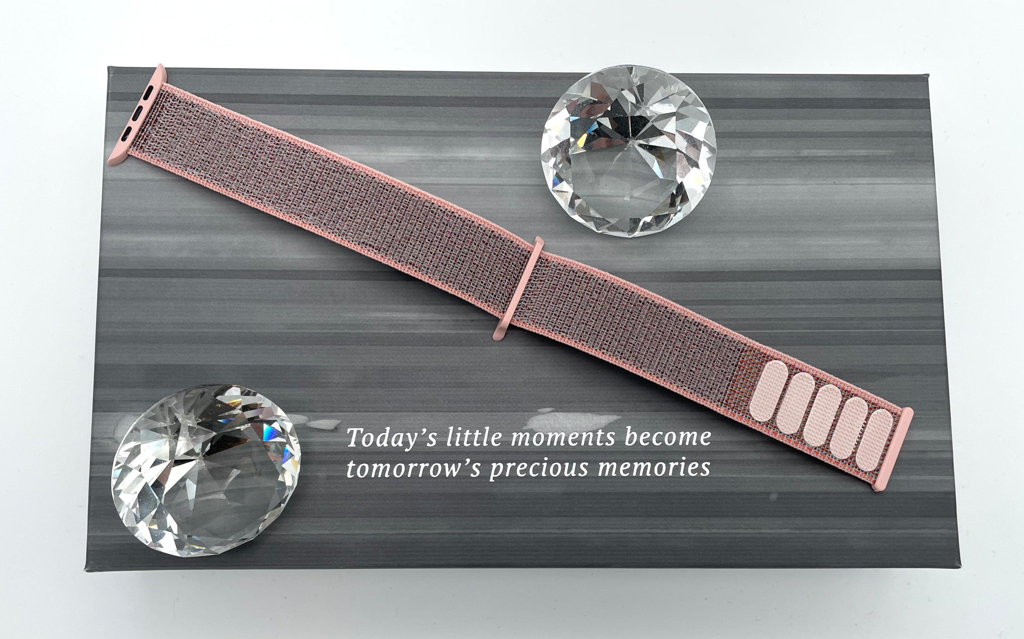 APPLE WATCH ARMBAND NYLON ARMBAND- GRÅ/ROSA - EleganceOfSweden