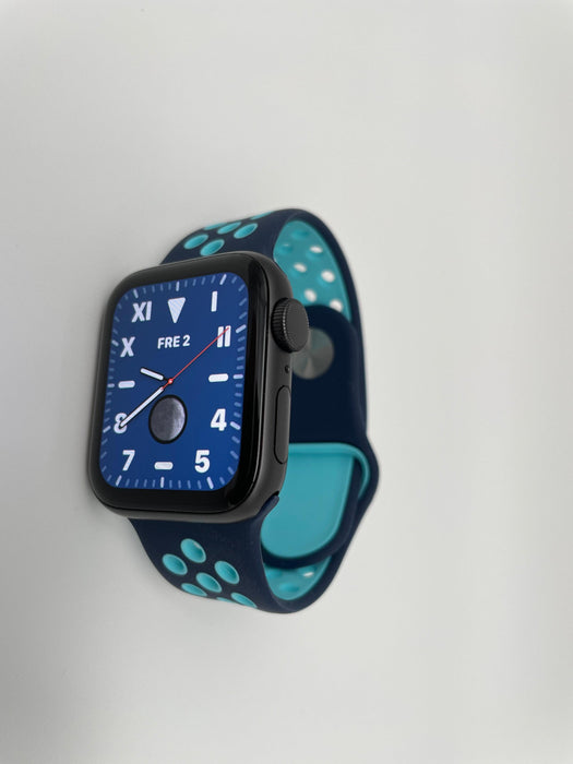 Ihåligt Silikon Armband Apple Watch MARINBLÅ/TURQUOISE - EleganceOfSweden