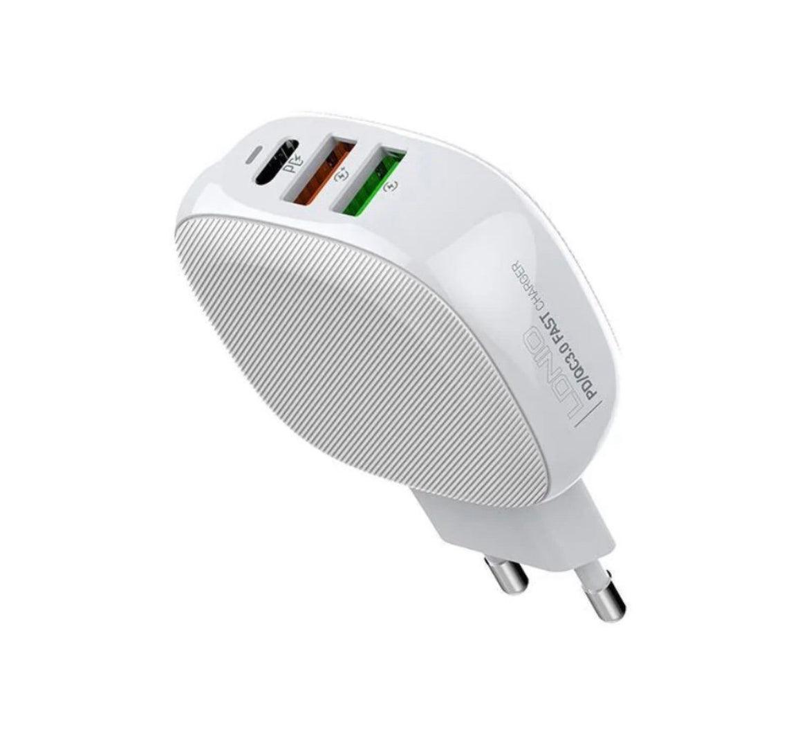 LDNIO Snabbladdare 2xUSB-A, 1xUSB-C 32W-vit+1m kabel - EleganceOfSweden